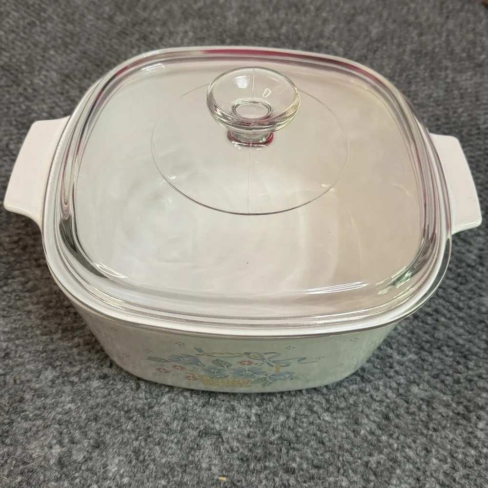 Vtg Corning Ware A3B  Country Cornflower Basket 3 Liter Casserole w/ PYREX Lid